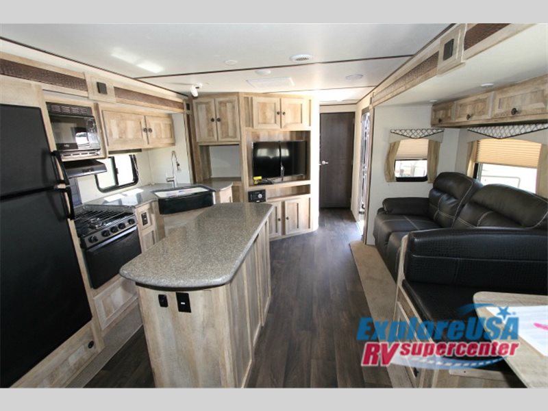 The All New Texan Travel Trailer, Campers With Island Kitchens