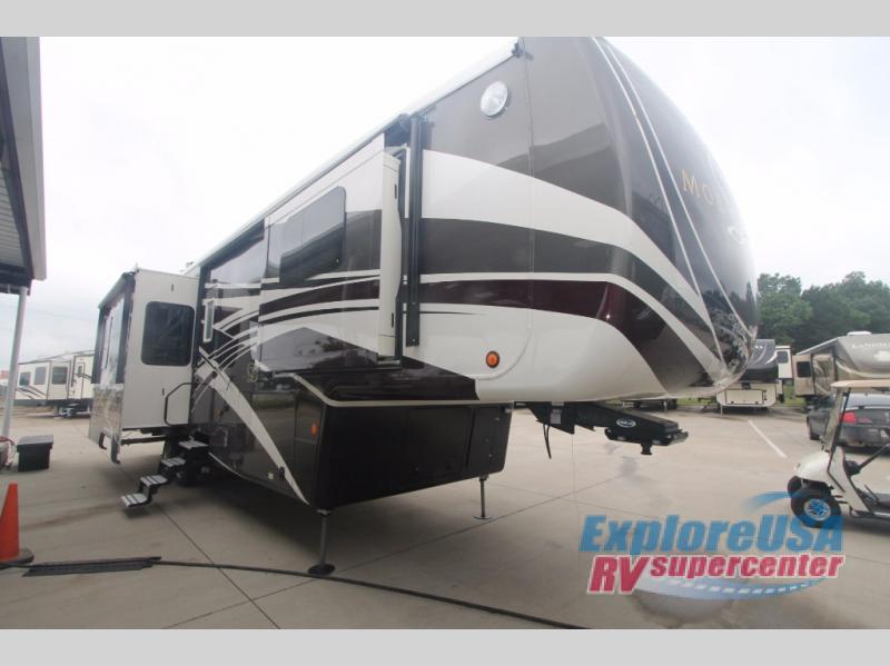Mobile Suites Fifth Wheel